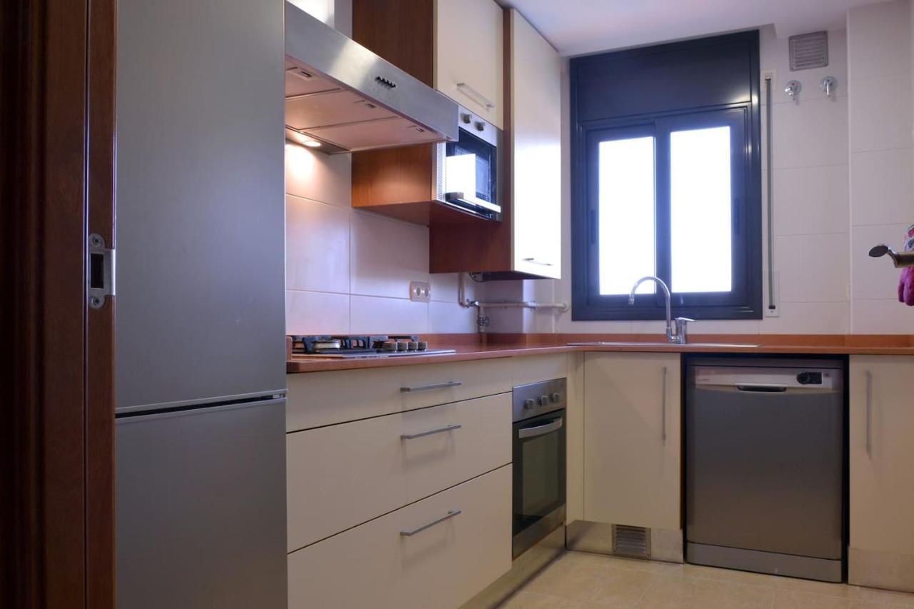Apartamento En Blanes Con Piscina Y Parking Exterior photo