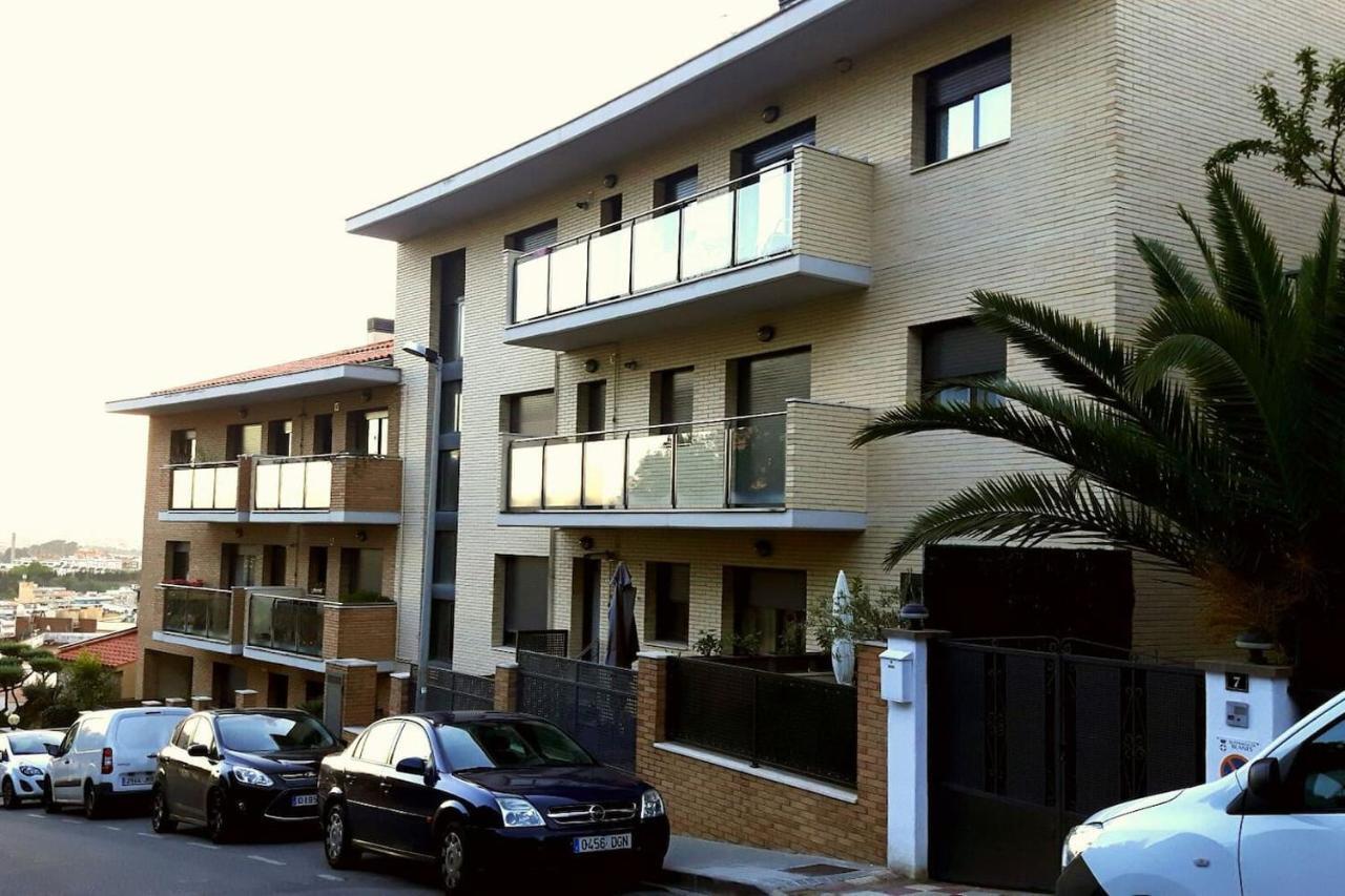 Apartamento En Blanes Con Piscina Y Parking Exterior photo
