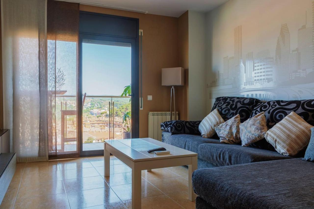 Apartamento En Blanes Con Piscina Y Parking Exterior photo