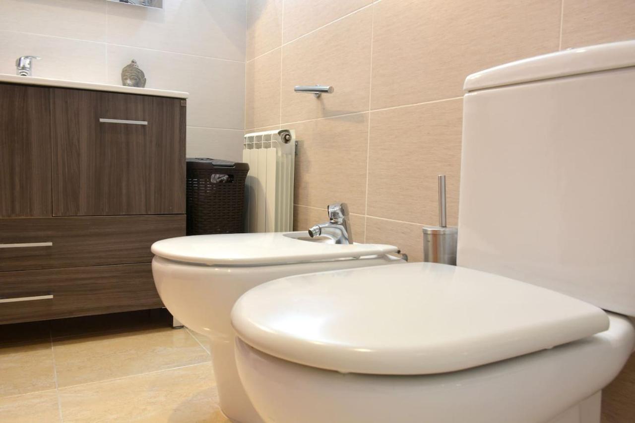 Apartamento En Blanes Con Piscina Y Parking Exterior photo