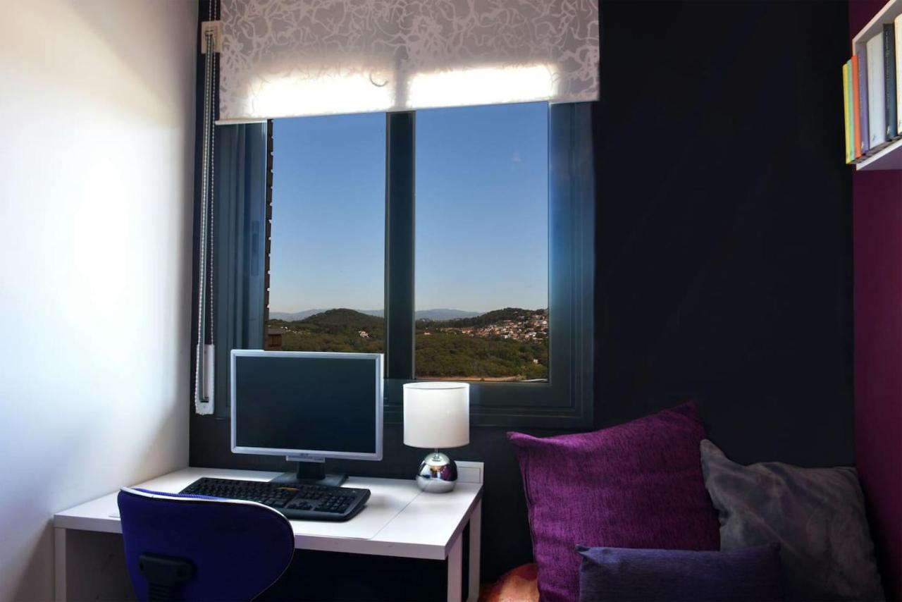 Apartamento En Blanes Con Piscina Y Parking Exterior photo