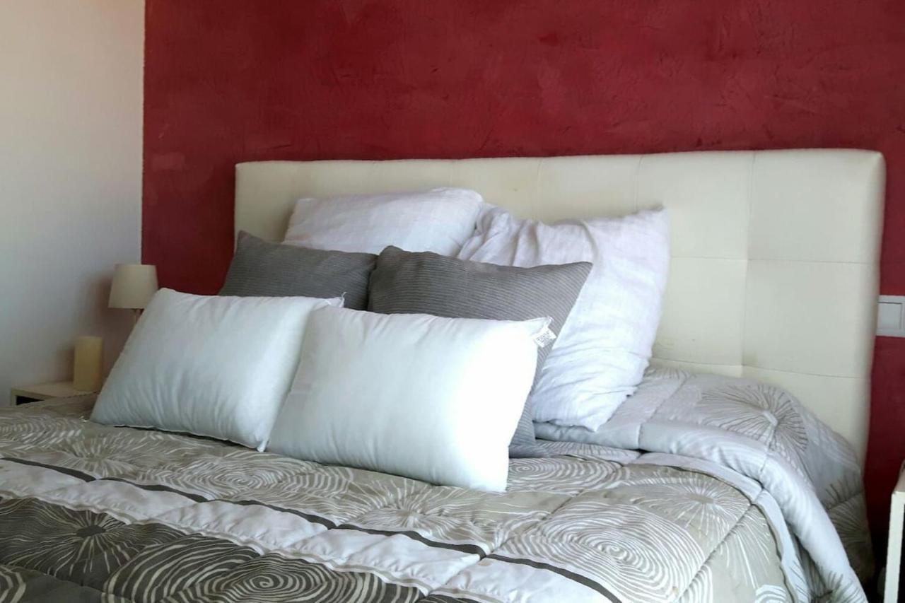 Apartamento En Blanes Con Piscina Y Parking Exterior photo